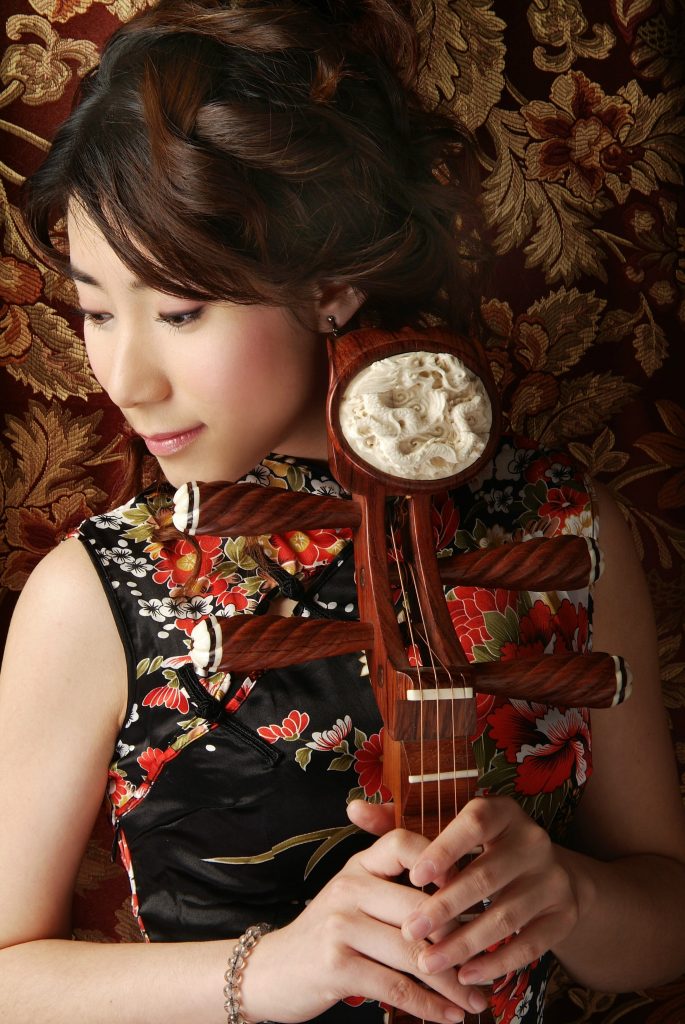 pipa virtuoso Yang Jin (China)